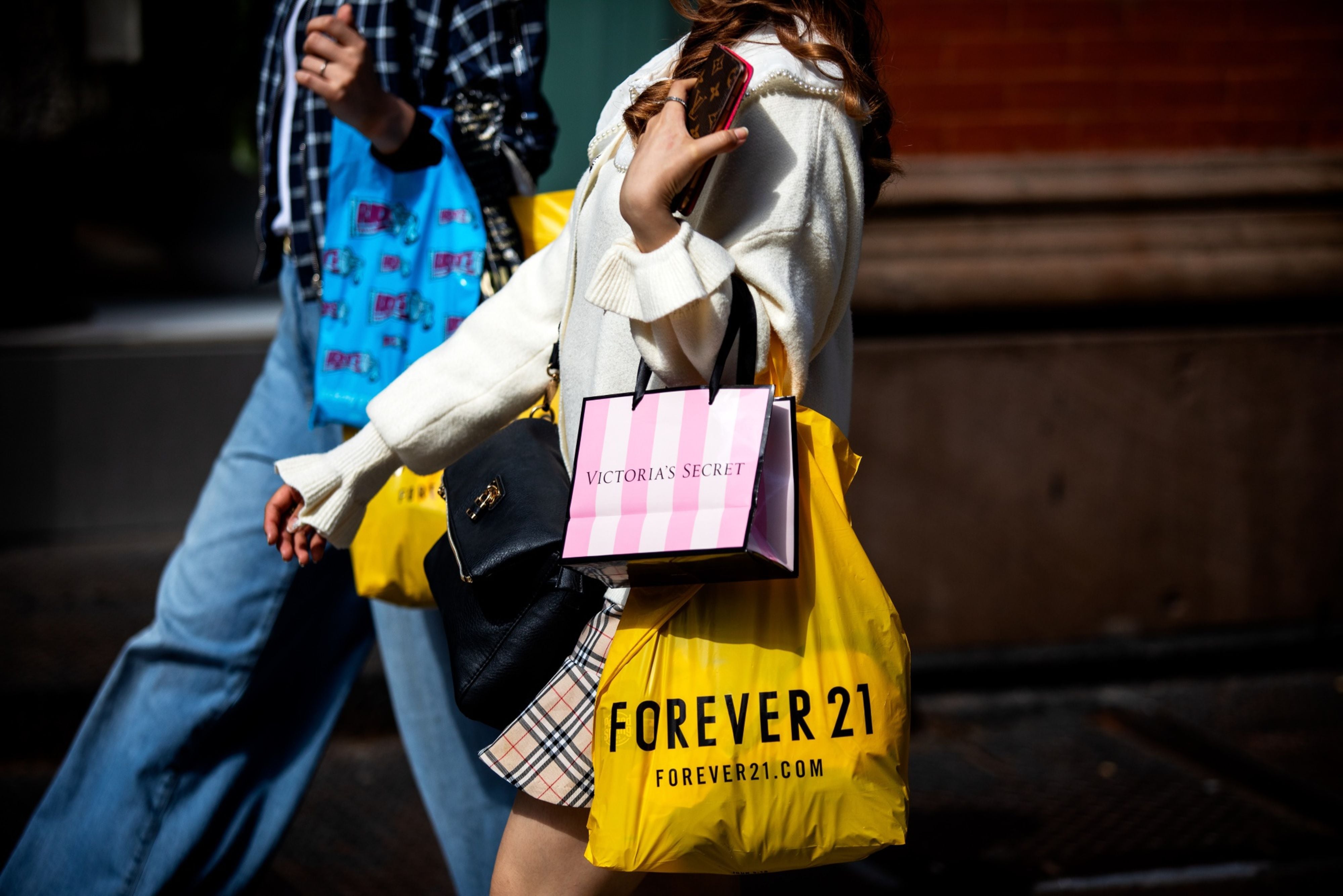 Forever 21 chega ao Brasil com primeira loja no Morumbi Shopping - Economia  - Estado de Minas